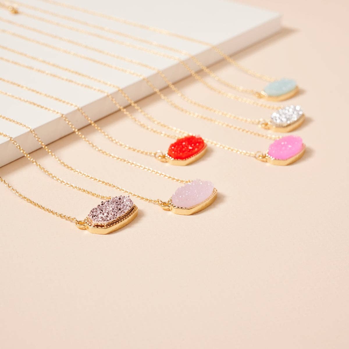 Druzy Stone Charm Short Necklace